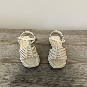 Zara little girl sandals 💕 Size 30